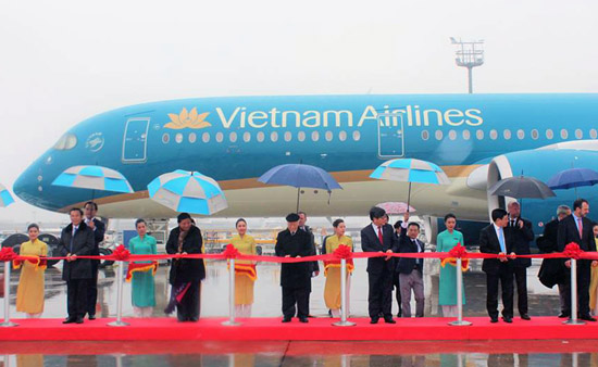 Tổng Bí thư Nguyễn Phú Trọng dự lễ bàn giao máy bay Airbus cho Vietnam Airlines và Vietjet Air ảnh 1
